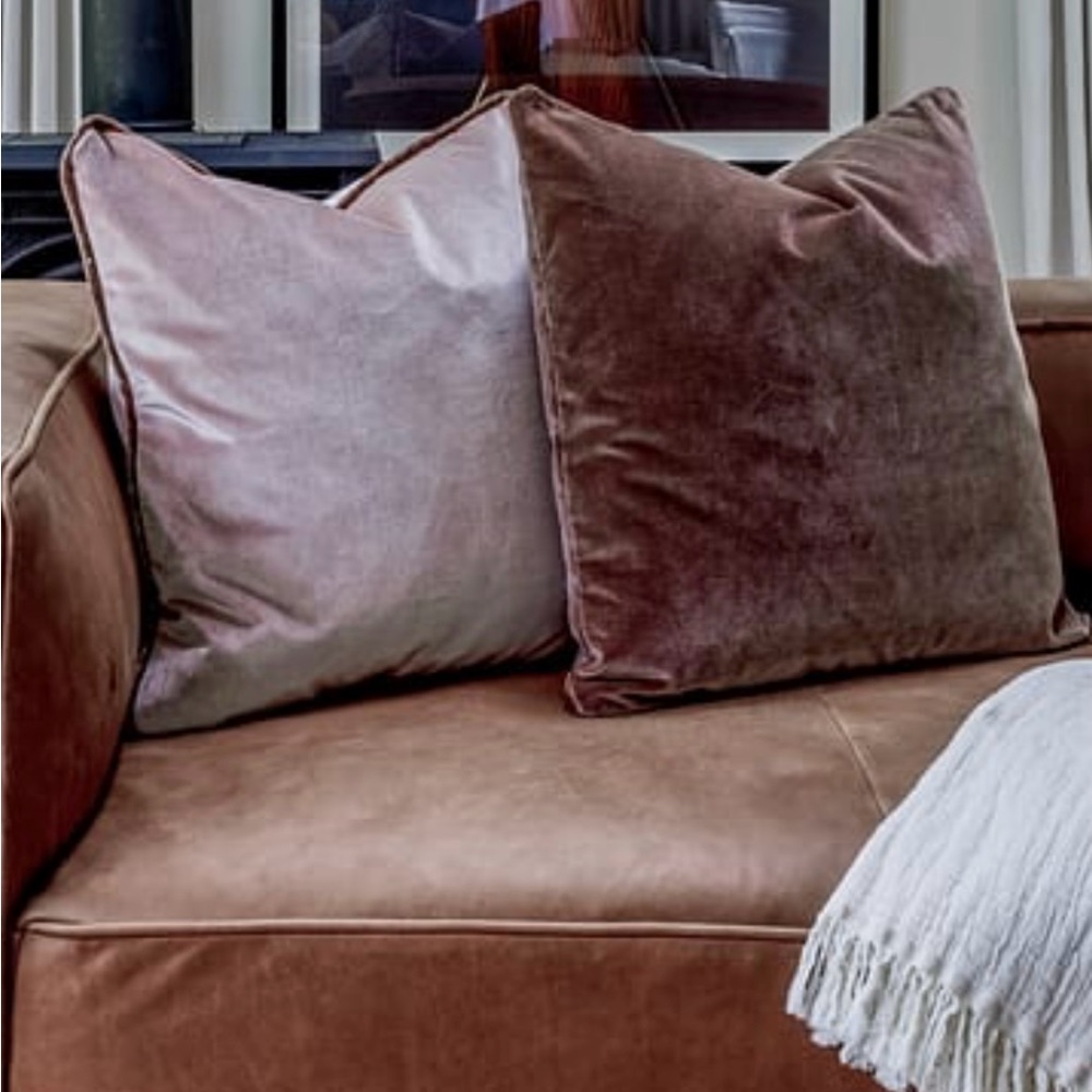 Velvet Throw pillow covers set (3)